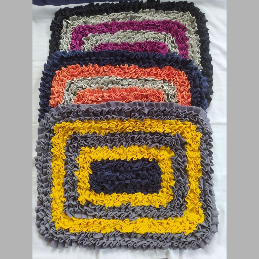 Handmade Fabric Door Mat / Floor Rug (පාපිසි) thumbnail 2